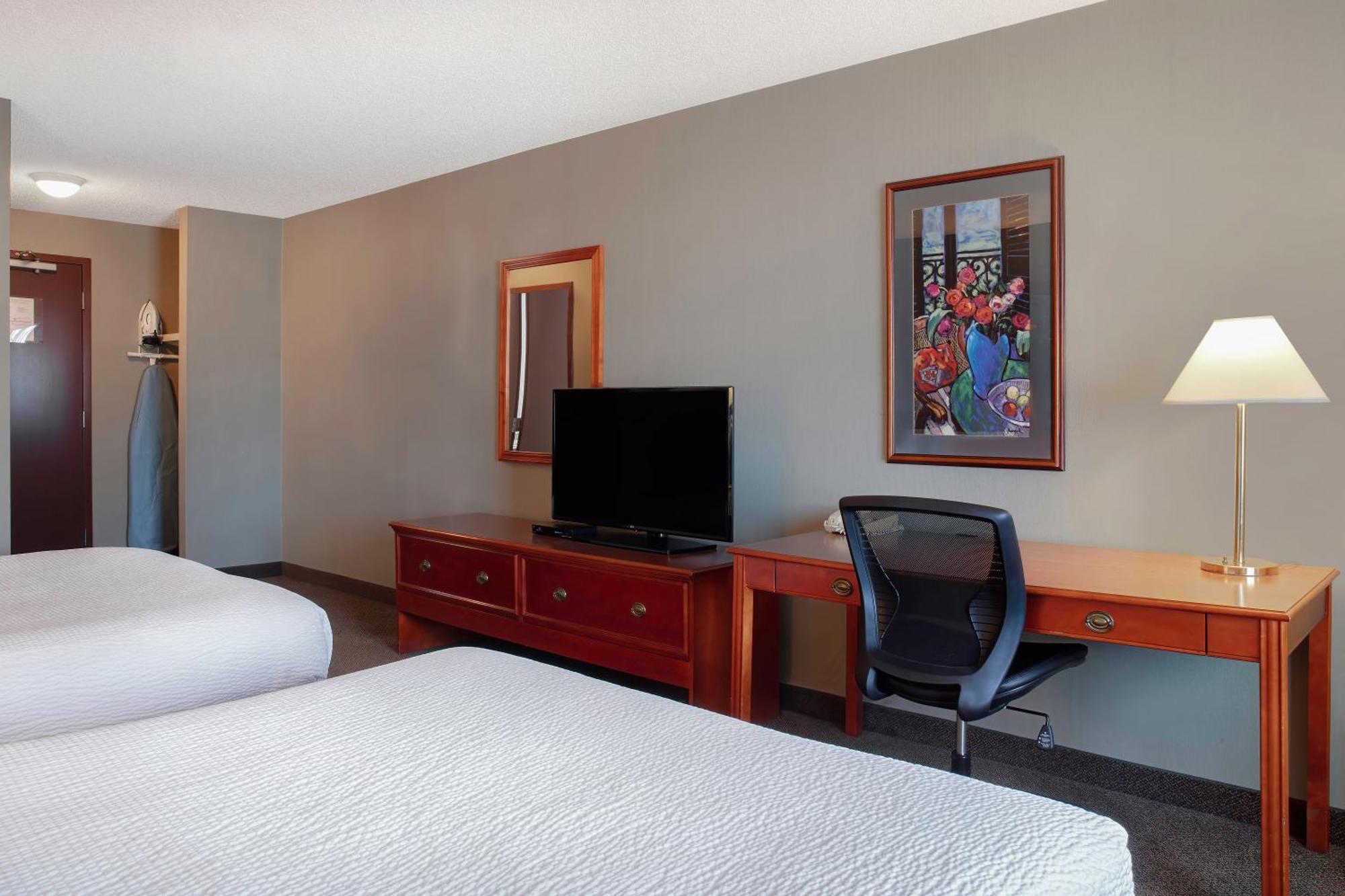 Days Inn By Wyndham Whitecourt Exterior foto